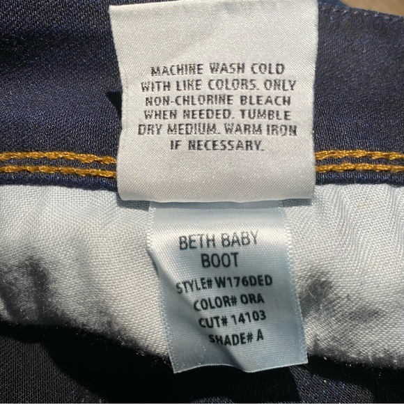 HUDSON Women's Beth Baby Bootcut Jean In Oracle - Size 29 - Picture 14 of 15